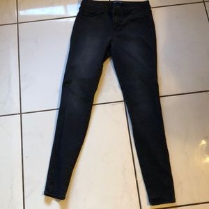 Black skinny jeans